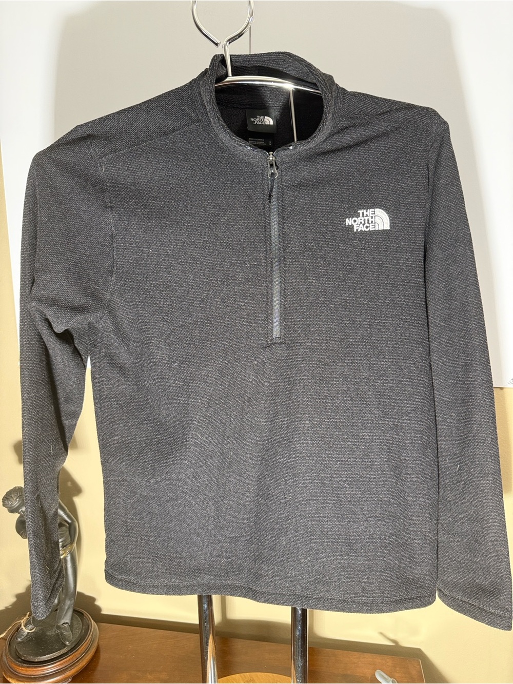 The North Face Men's Half-Zip Pullover - Dark Charcoal
